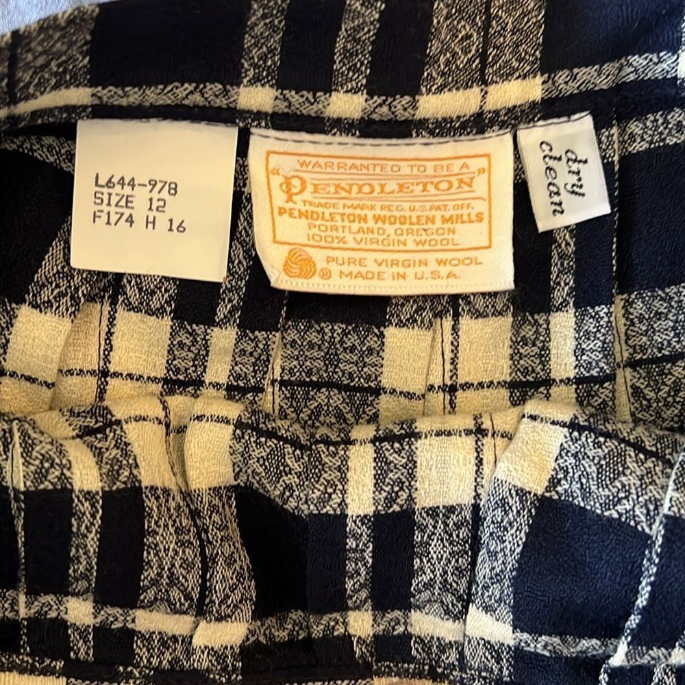Vintage Pendleton Wool Plaid Black White Women's Skirt Size  12 - Picture 4 of 12